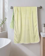 Finest Microfiber Towel - Image 4